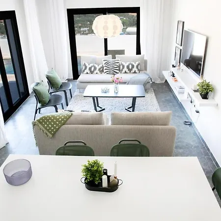 ヴィラ Welcome To Huzurderekoey *