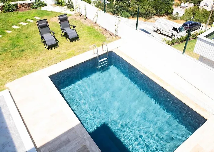 Welcome To Huzurderekoey Villa Peksimet